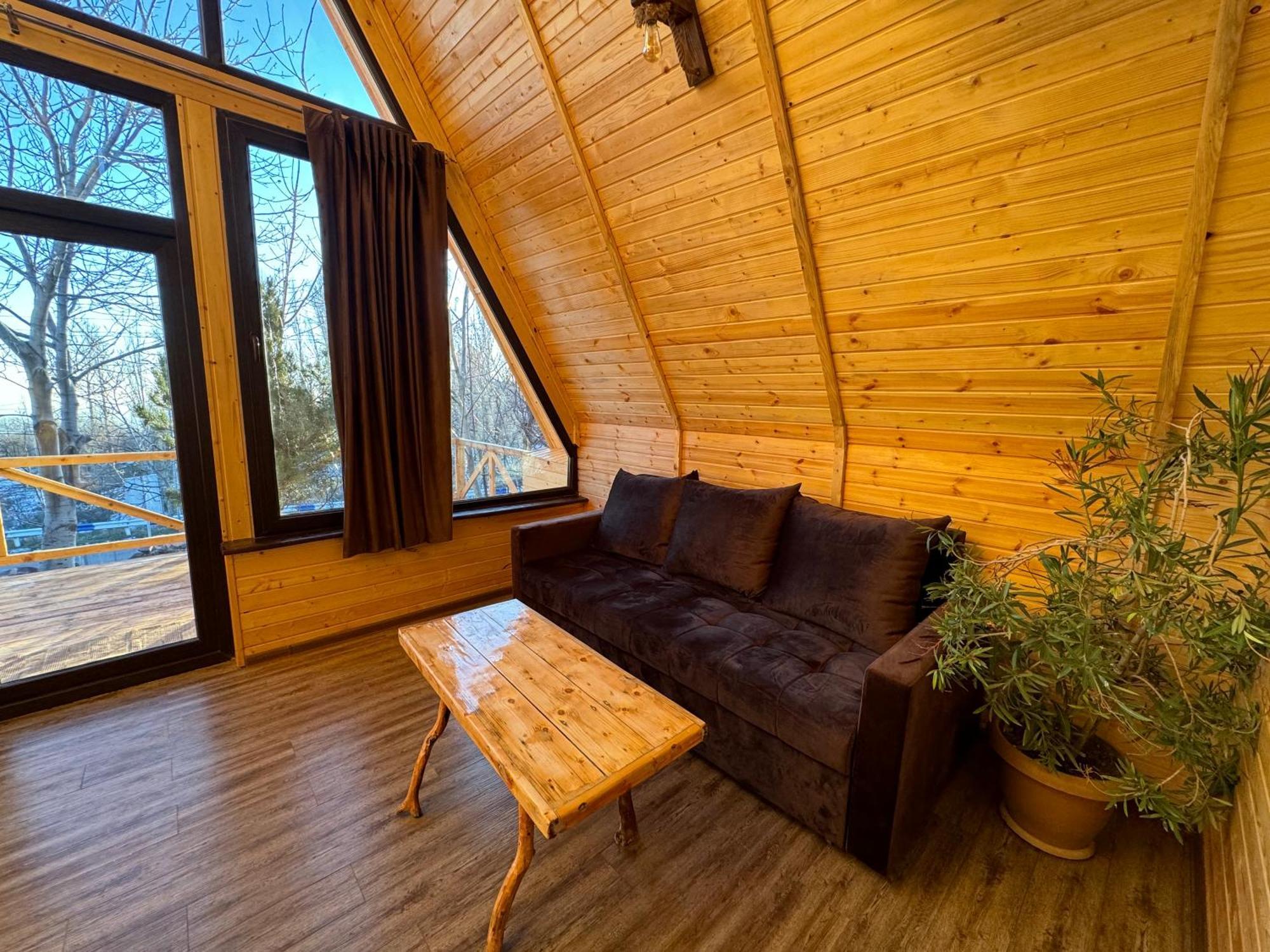 Byurakan Guesthouse Eksteriør billede